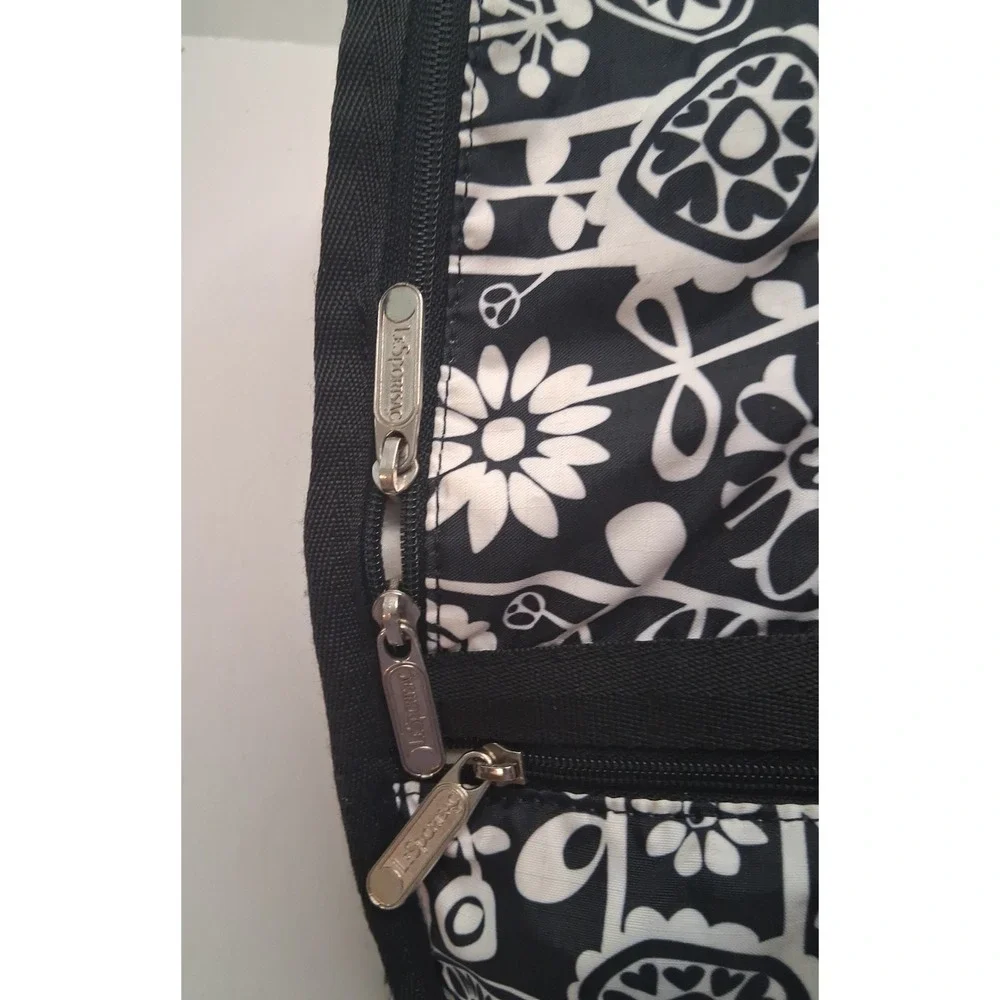 Rare VTG LeSportsac 15